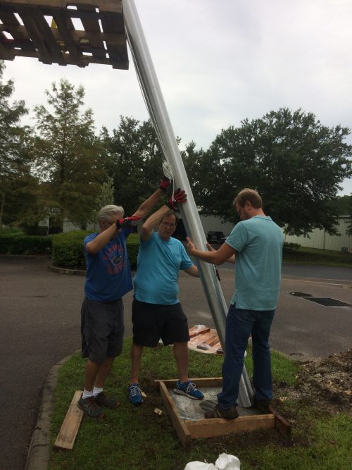 Raising the Flag on Dacasso!