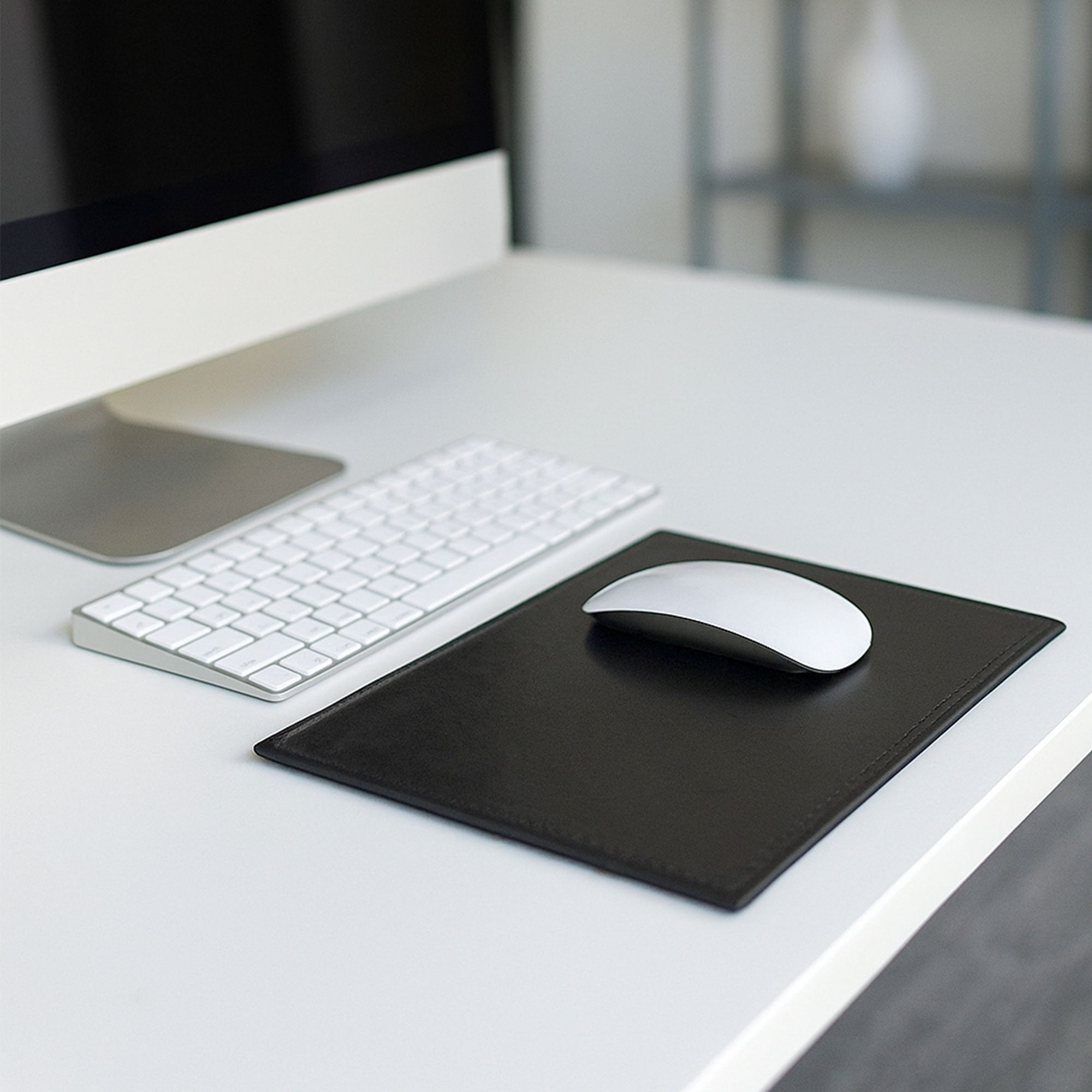 Black Bonded Rectangular Leather Mouse Pad