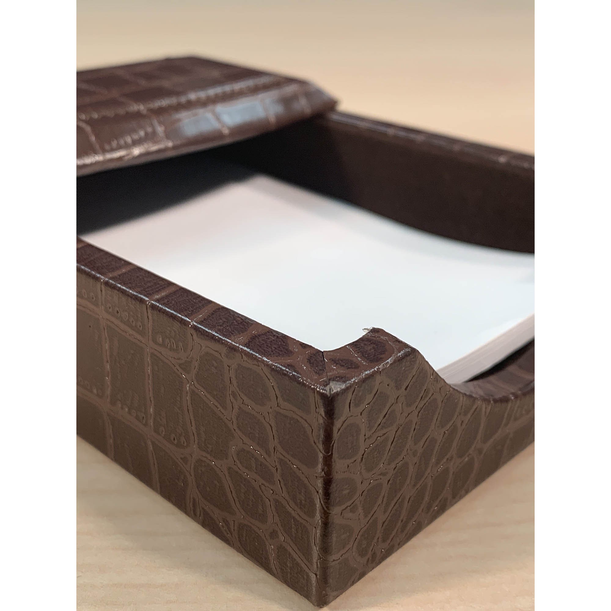 Brown Crocodile Embossed Leather 4" x 6" Memo Holder