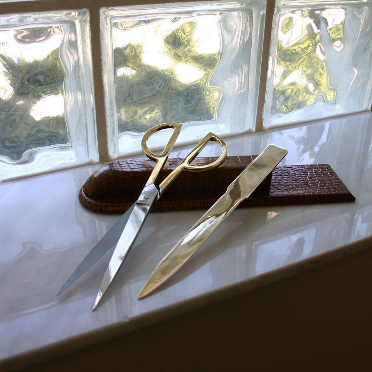 Brown Crocodile Embossed Leather 7-Piece Desk Set