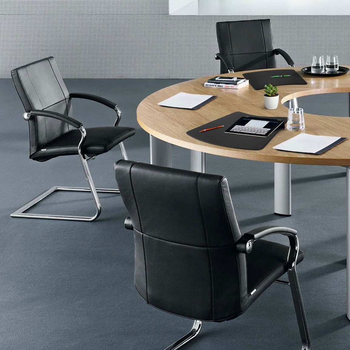 Classic Black Leather 17" x 14" Conference Pad for Round Table