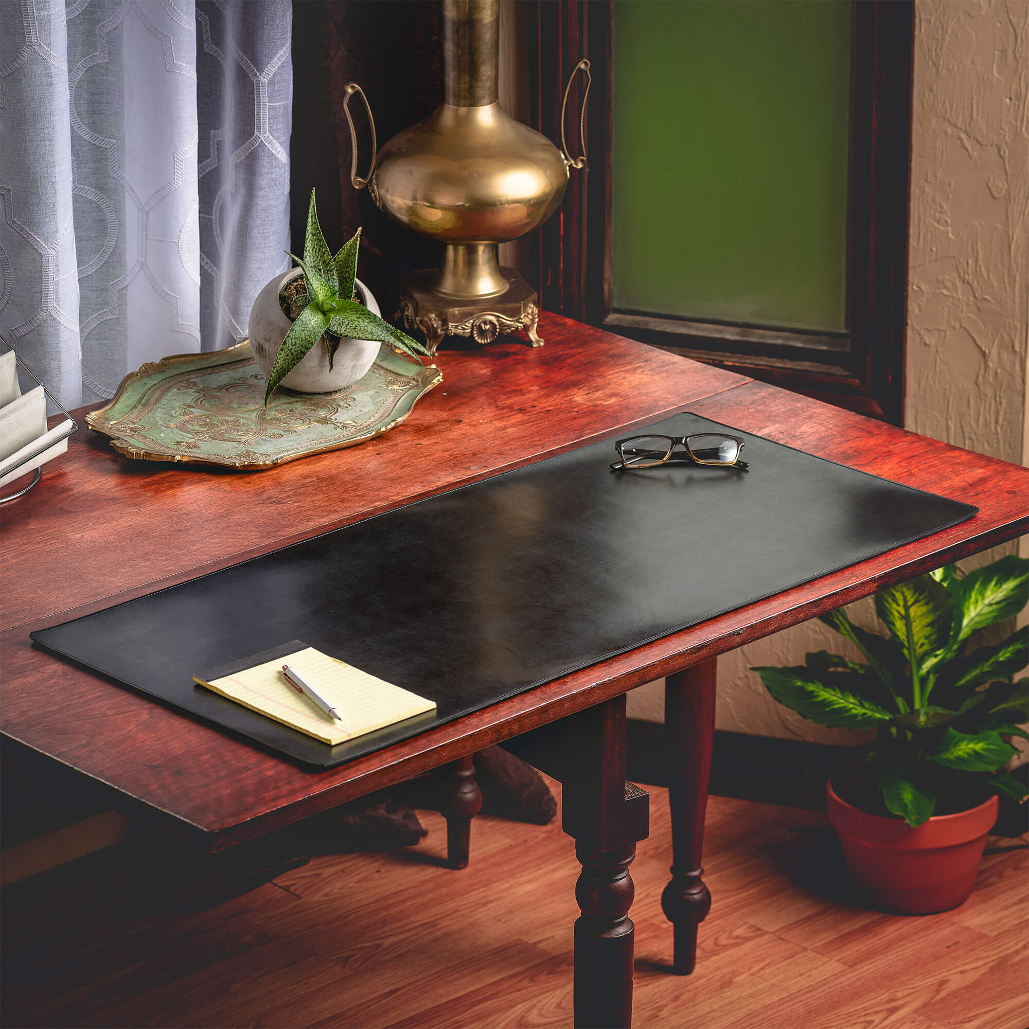 Black Bonded Leather 36" x 17" No Core Rollable Desk Mat/Pad