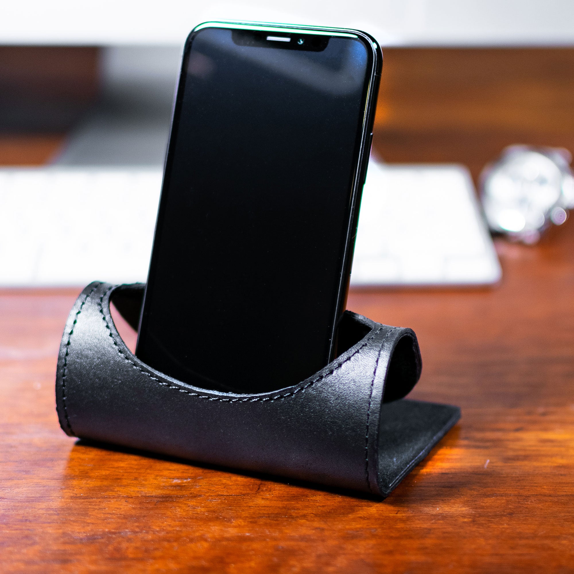 Classic Black Leather Foldable Cell Phone Holder