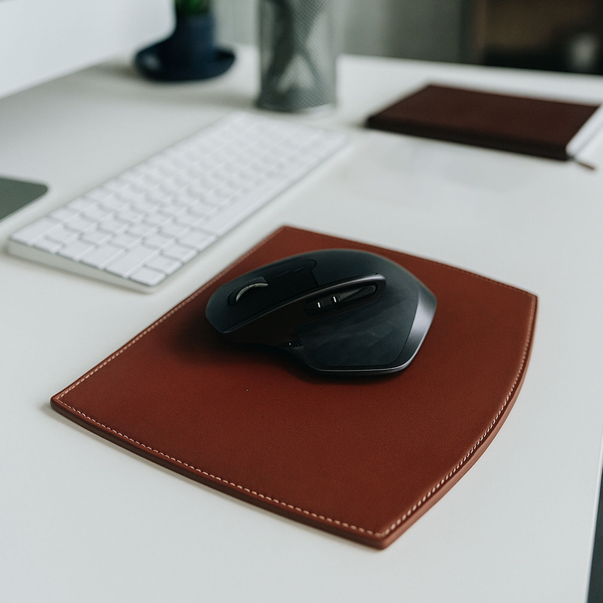 Rustic Brown Leather Mouse Pad