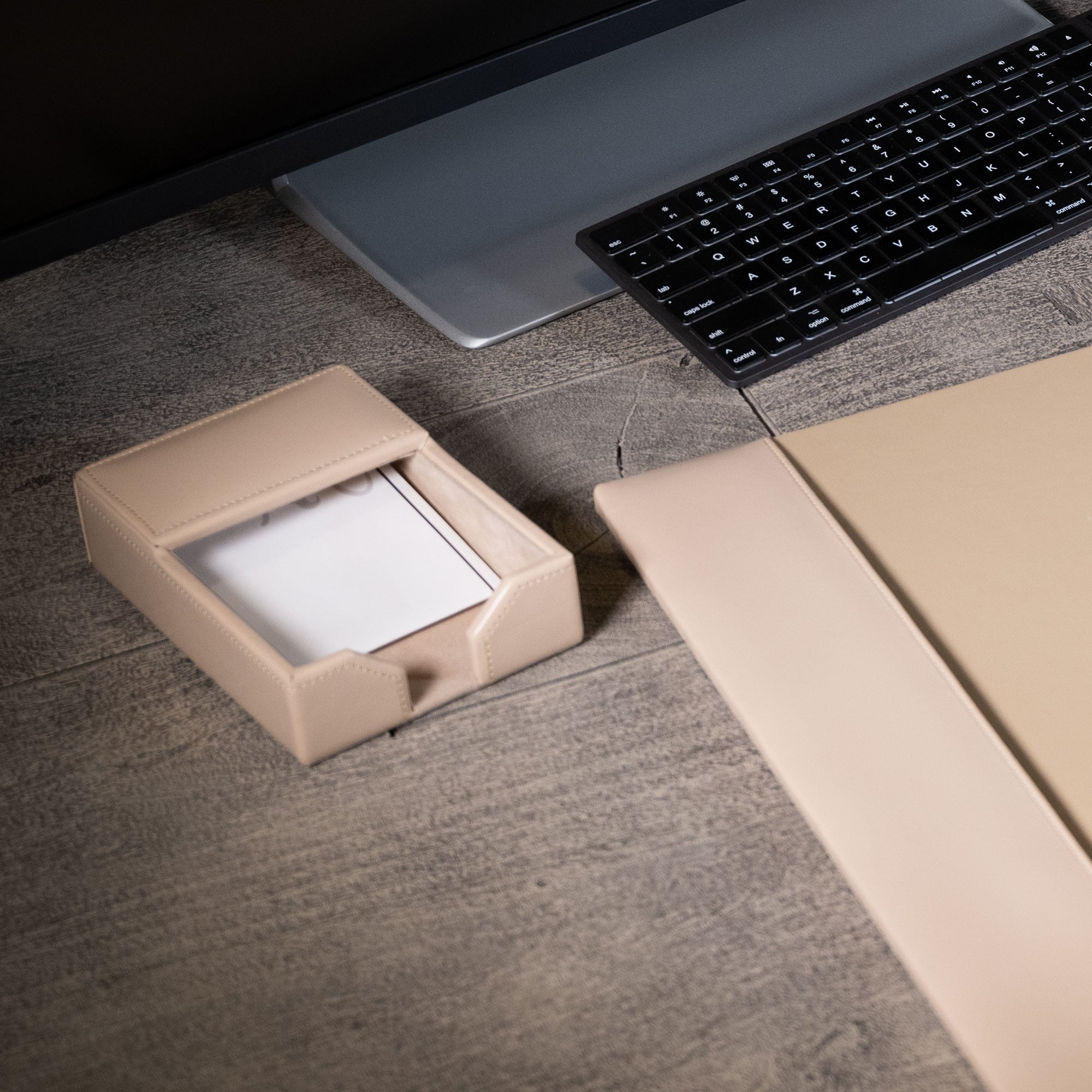 White Latte Bonded Leather 4" x 6" Memo Holder