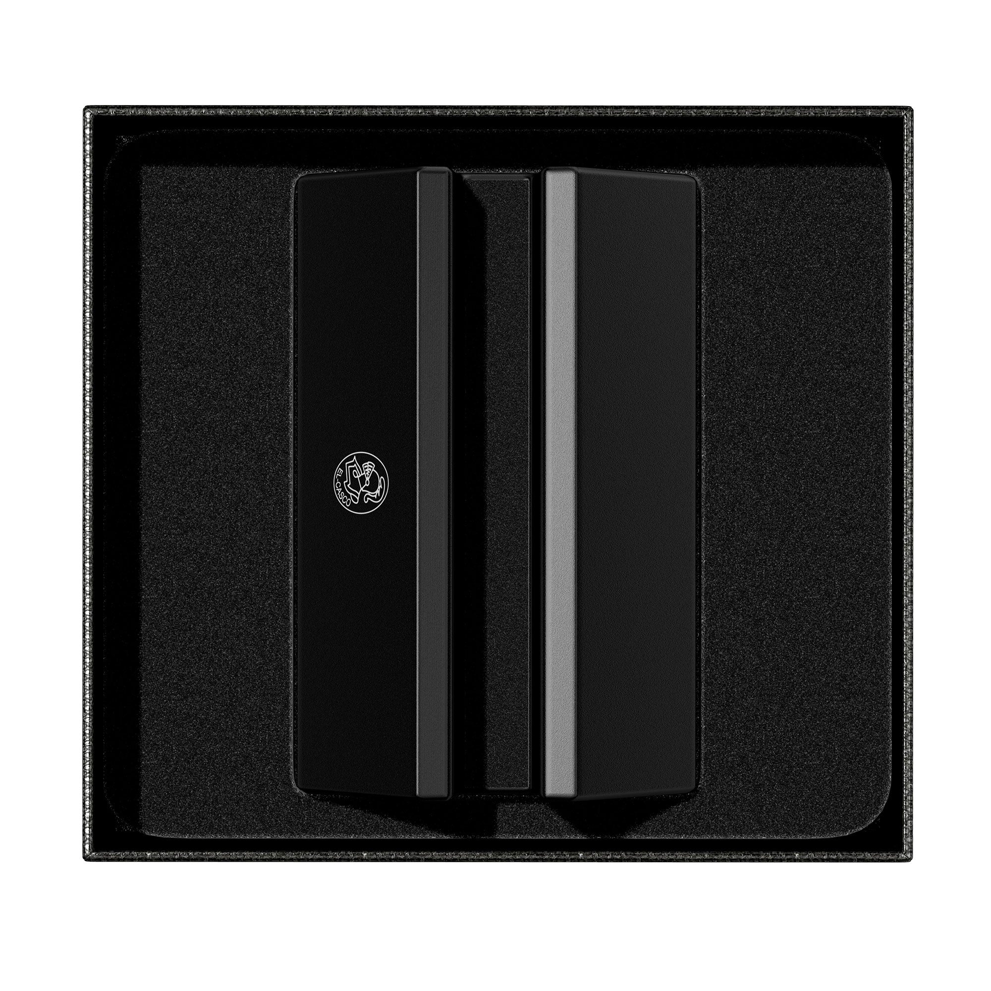 El Casco Black Business Card Holder With Chrome Logo